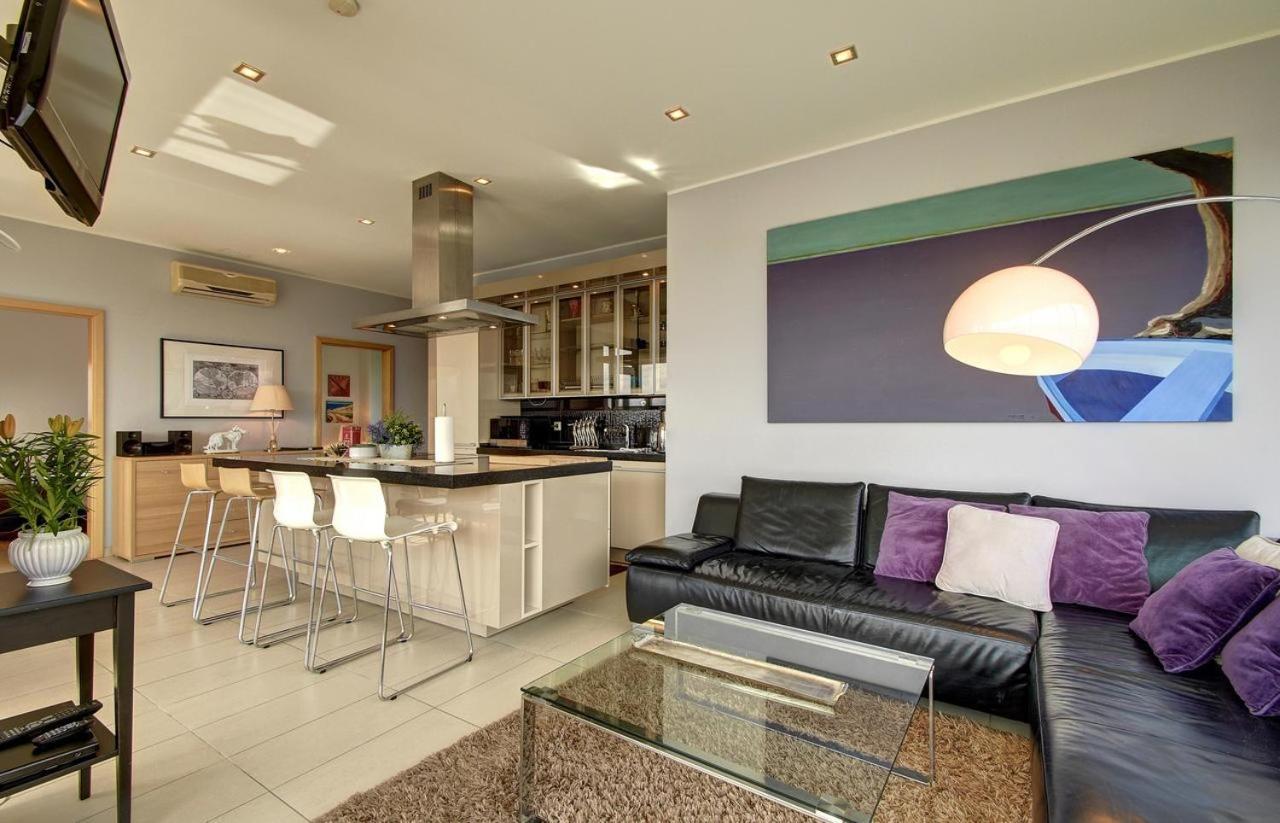 Helios Luxury Apartment In Vilnius Skyscraper Dış mekan fotoğraf